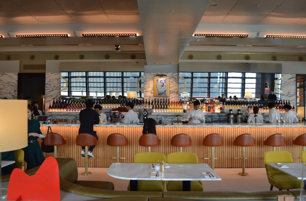 Bills Ginza | Restaurant Bar | Interior Designers